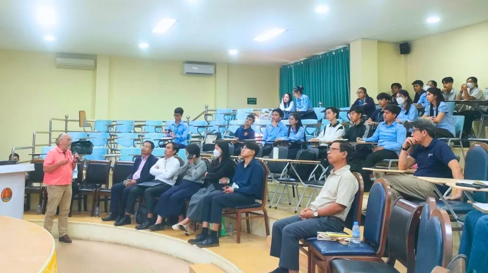អ្នកជំនាញ​ខ្មែរ​ និង​អាល្លឺម៉ង់ ​រួមគ្នា​រក​ដំណោះស្រាយ​បញ្ហា​កម្ដៅ​ ​ដើម្បី​បង្កើន​ផាសុកភាព​ទីក្រុង​ភ្នំពេញ​
