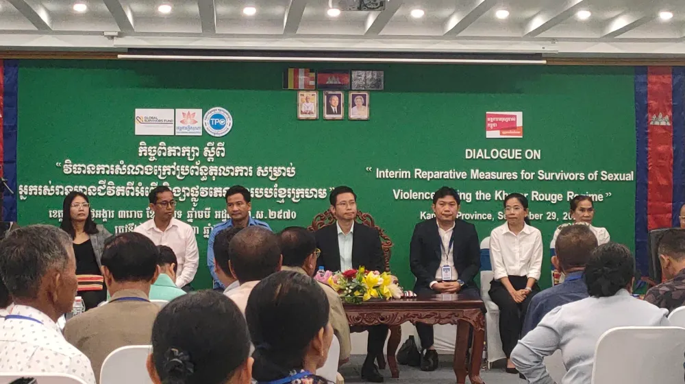 ជនរងគ្រោះពីអំពើហិង្សាផ្លូវភេទសម័យខ្មែរក្រហម ២៣៥នាក់ នៅខេត្តកំពត ទទួលបានសំណងក្រៅប្រព័ន្ធតុលាការ ដើម្បីស្តារជីវភាព និងសេចក្តីថ្លៃថ្នូរ