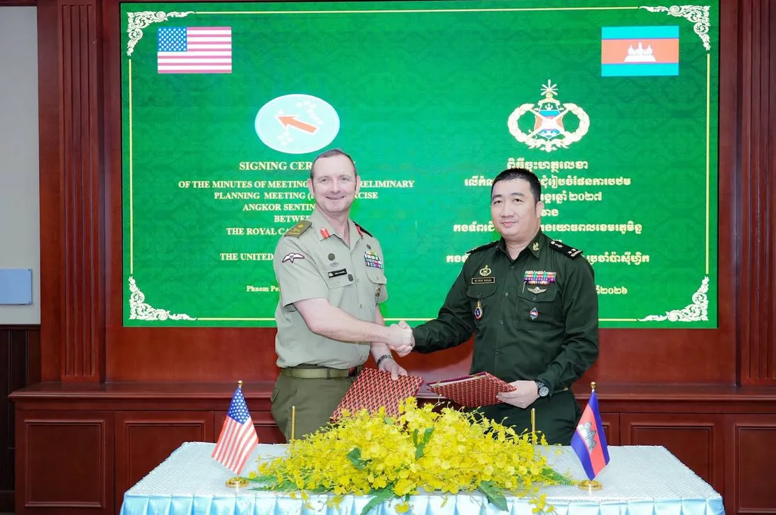 🇰🇭🤝🇺🇸 កម្ព...