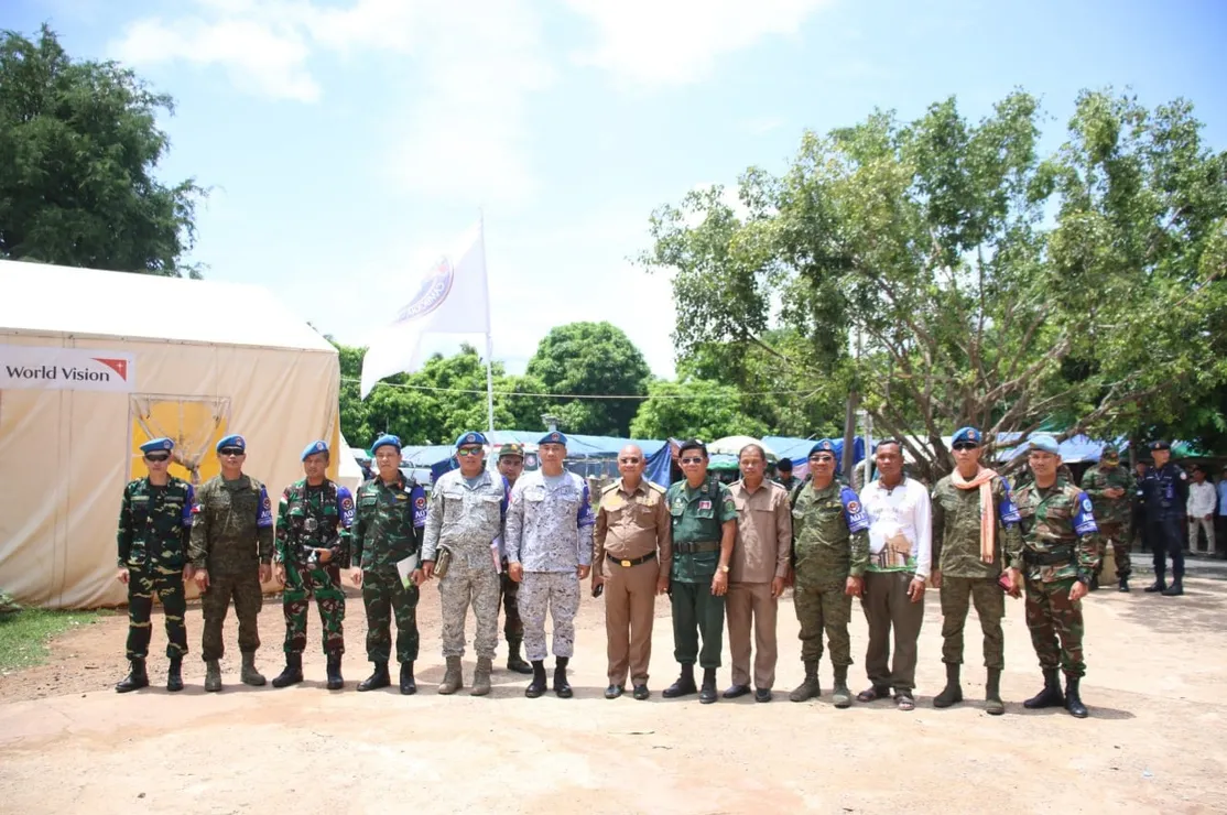 ក្រុមសង្កេតការណ...