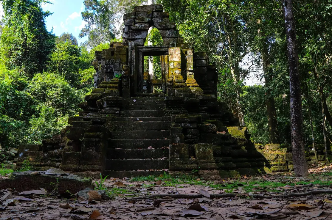 ប្រាសាទព្រហ្មញ្...