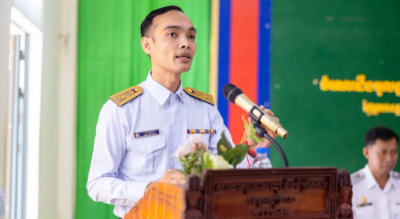 មន្ត្រីក្រសួងអប់រំ ៖ យុវជនទាំងអស់ត្រូវមានចំណេះដឹងក្នុងការគ្រប់គ្រងហិរញ្ញវត្ថុផ្ទាល់ខ្លួន ដើម្បីឆ្លើយតបនឹងការវិវត្តនៃសេដ្ឋកិច្ចឌីជីថល