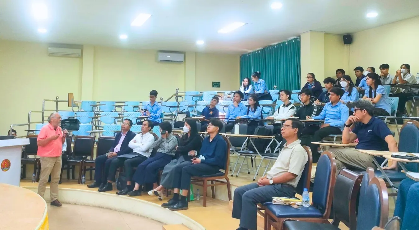 អ្នកជំនាញ​ខ្មែរ​ និង​អាល្លឺម៉ង់ ​រួមគ្នា​រក​ដំណោះស្រាយ​បញ្ហា​កម្ដៅ​ ​ដើម្បី​បង្កើន​ផាសុកភាព​ទីក្រុង​ភ្នំពេញ​