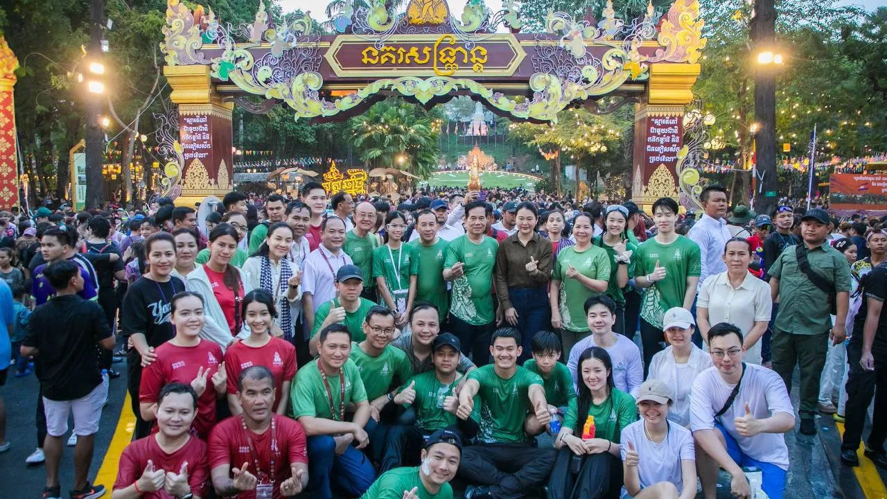 ៣ថ្ងៃនៃពិធីបុណ្យចូលឆ្នាំខ្មែរ រាជធានីភ្នំពេញមានប្រជាពលរដ្ឋមកដើរលេងកម្សាន្តជាង៤,៣លាននាក់