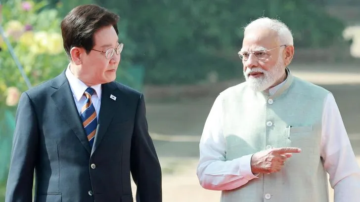 ប្រធានាធិបតីកូរ៉េខាងត្បូង ធ្វើទស្សនកិច្ចនៅឥណ្ឌា ផ្តោតលើ AI និង ការផ្គត់ផ្គង់