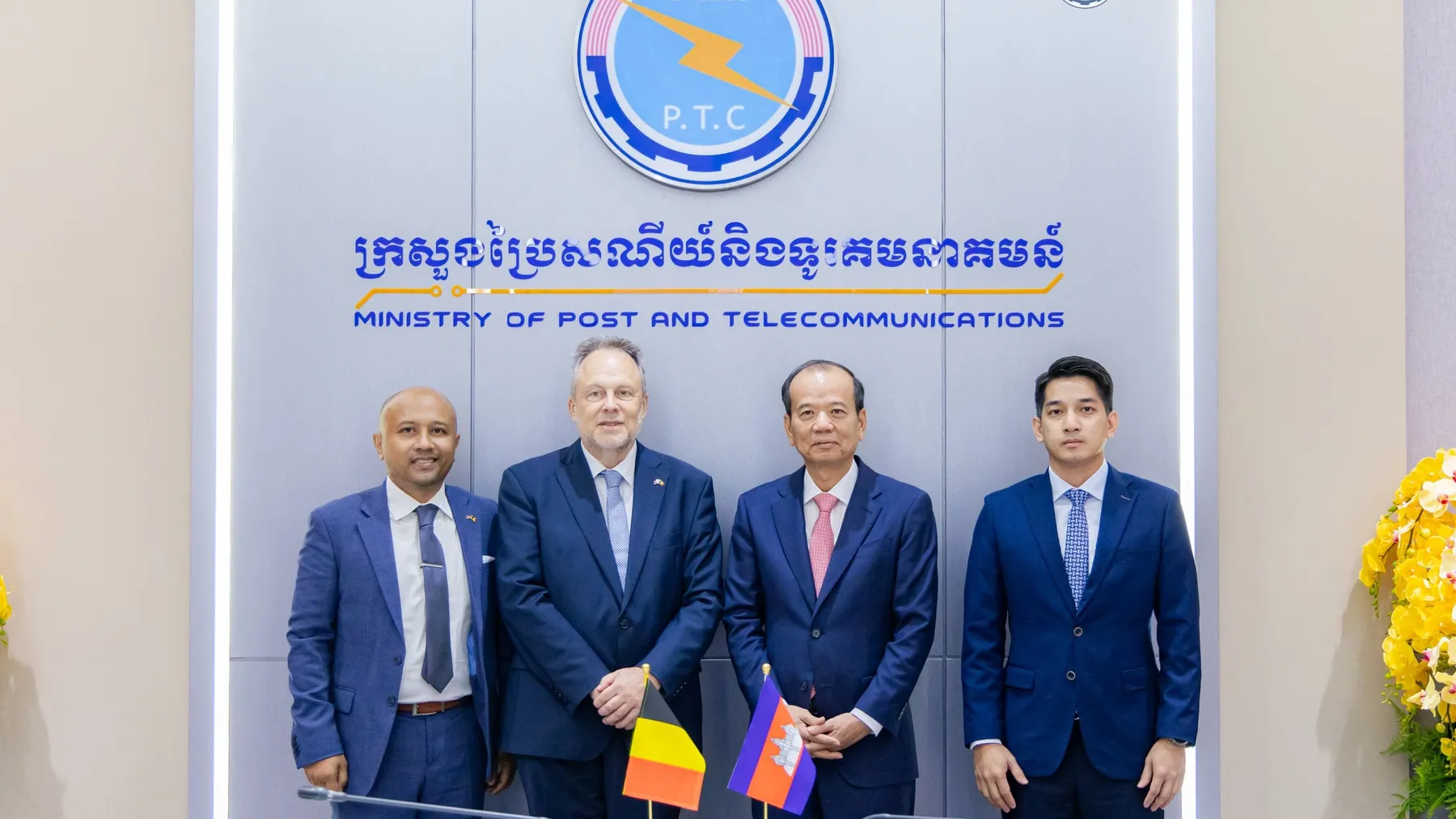 ឯកឧត្តមរដ្ឋមន្រ្តី ជា វ៉ាន់ដេត ទទួលជំនួបសម្ដែងការគួរសមពីសំណាក់ ឯកឧត្តម Michel Parys ឯកអគ្គរាជទូតប៊ែលហ្សិកប្រចាំកម្ពុជា