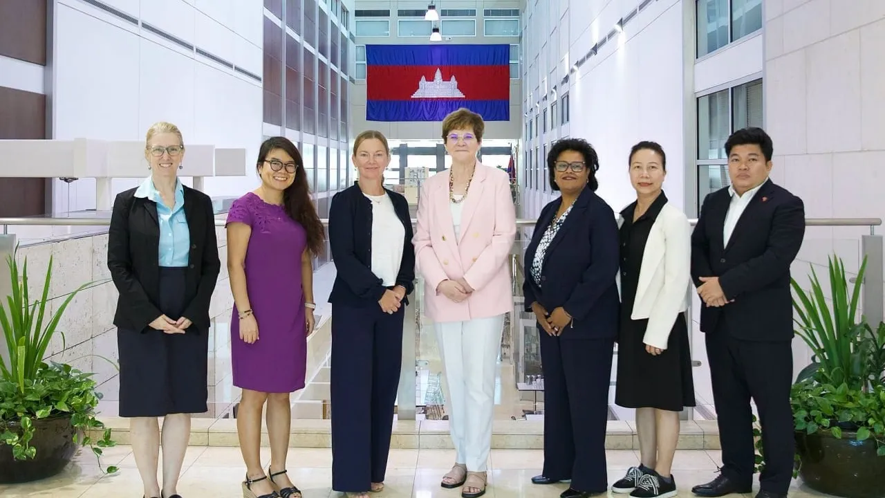 អាមេរិកអបអរភាពជោគជ័យនៃការនាំផលិតផលពីទឹកដោះគោមកទីផ្សារកម្ពុជា