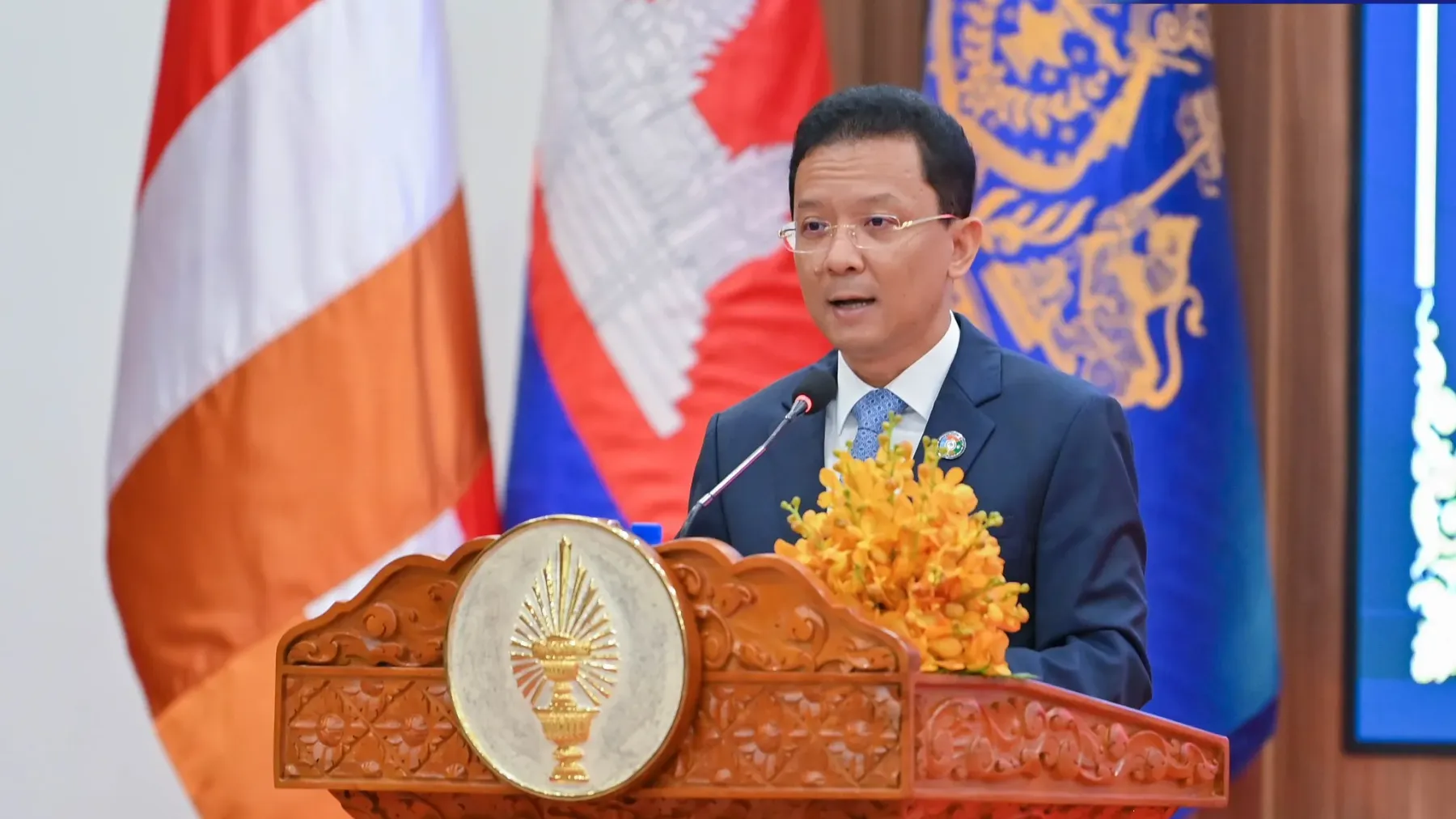 រដ្ឋមន្ត្រីឧស្សាហកម្ម ៖ កម្ពុជាមិនទាន់មានរោងចក្របិទទ្វារ ឬផ្អាកខ្សែច្រវាក់ផលិតកម្មដោយសារបញ្ហាថាមពលនោះទេ