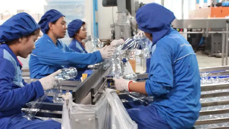 វត្តមាន SMEs ប្រមាណ ៧៥ ម៉ឺនមូលដ្ឋាន បង្កើតការងារជូនប្រជាពលរដ្ឋជិត ៣ លាននាក់