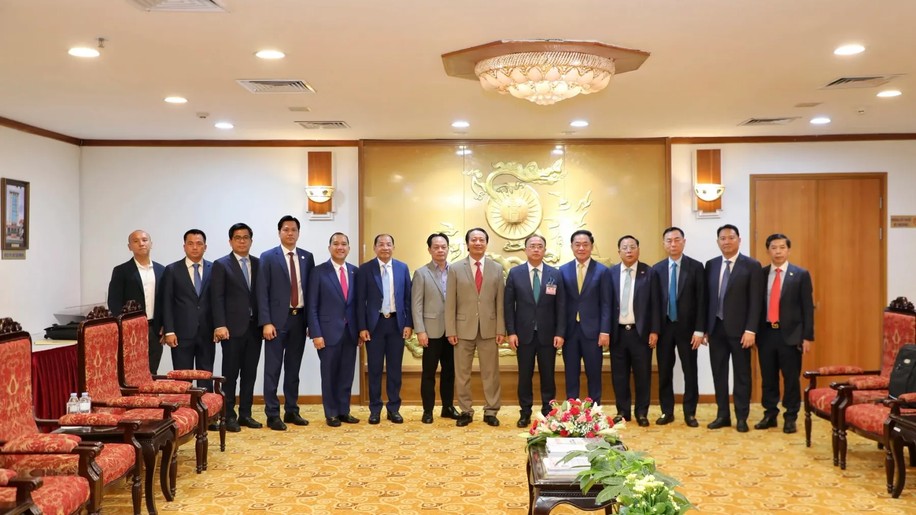 អ្នកឧកញ៉ា គិត ម៉េង៖ កម្ពុជា-វៀតណាម​ដាក់គោលដៅពាណិជ្ជកម្ម ២០ ពាន់លានដុល្លារ ខណៈវៀតណាមជាដៃគូសេដ្ឋកិច្ចសំខាន់