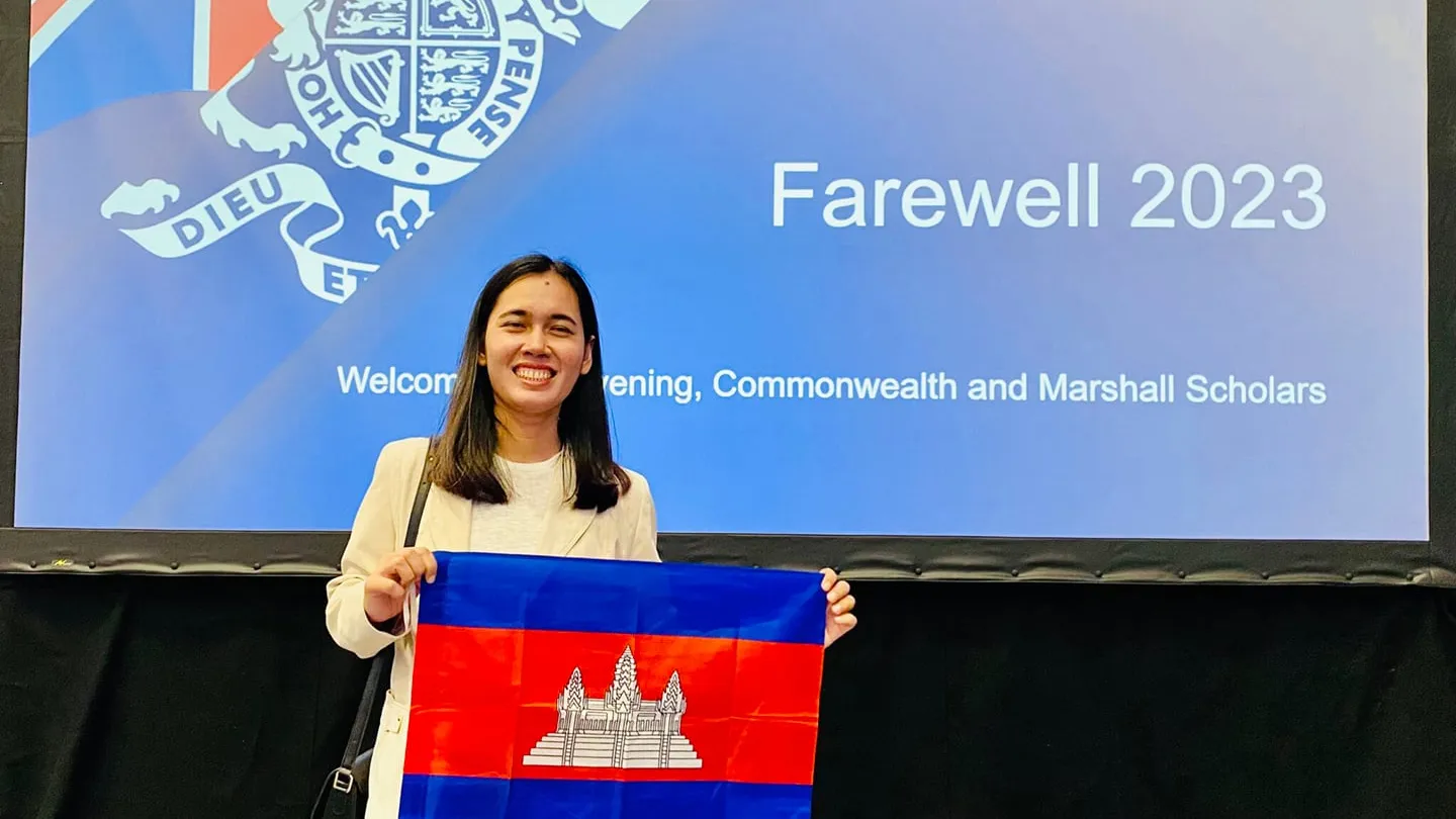 តស៊ូជាង១០ឆ្នាំ កញ្ញា ប៉ោក ស្រីនាង ក្លាយជាម្ចាស់ជ័យលាភីអាហារូបករណ៍ Chevening