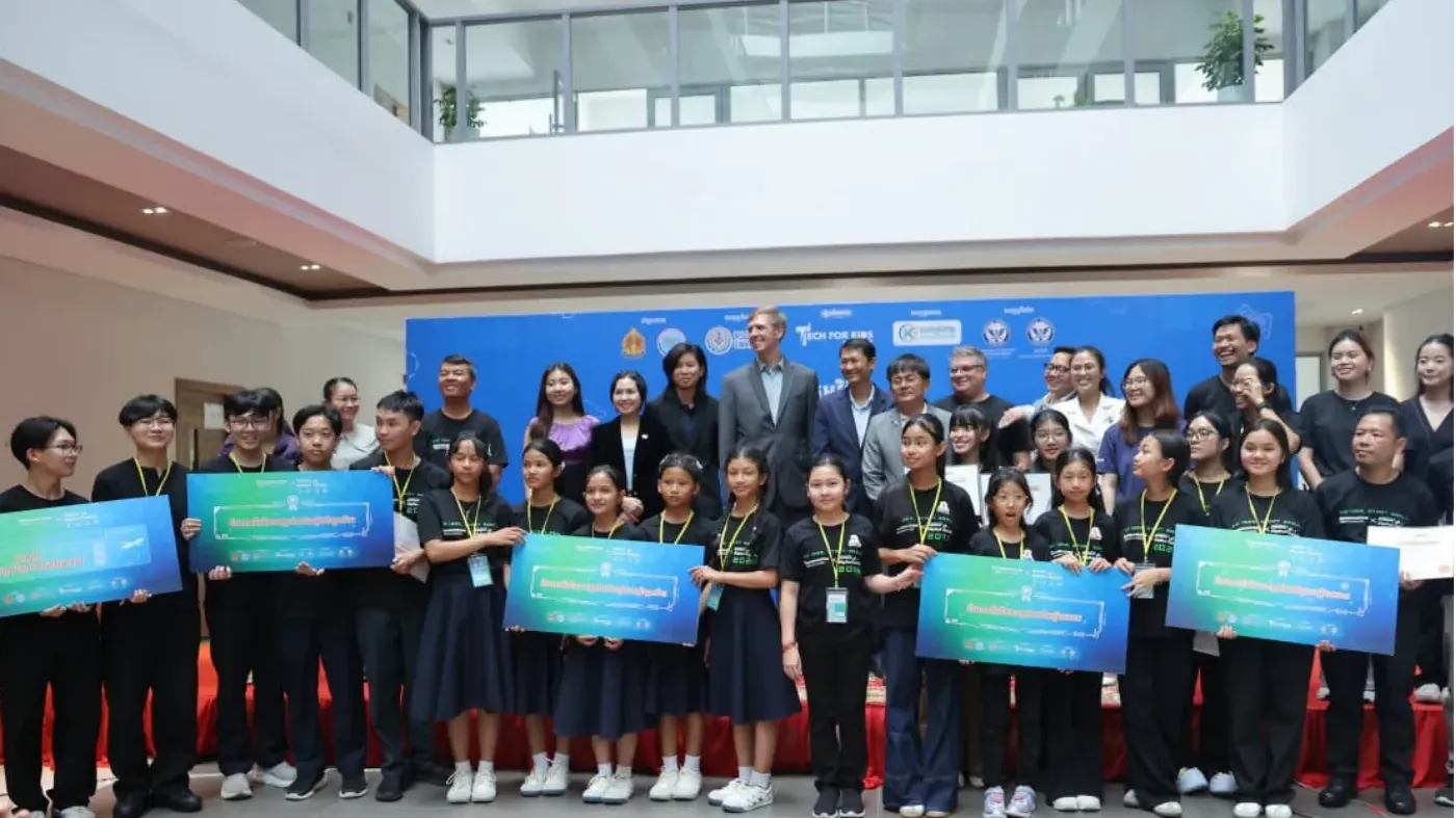 កុមារី​កម្ពុជា​ ​៣​ក្រុម​ ​ឈាន​ទៅ​វគ្គ​ ​Global​ ​Semifinalists​ ​នៃ​កម្មវិធីប្រកួតប្រជែង​ ​Technovation​ ​ពិភពលោក