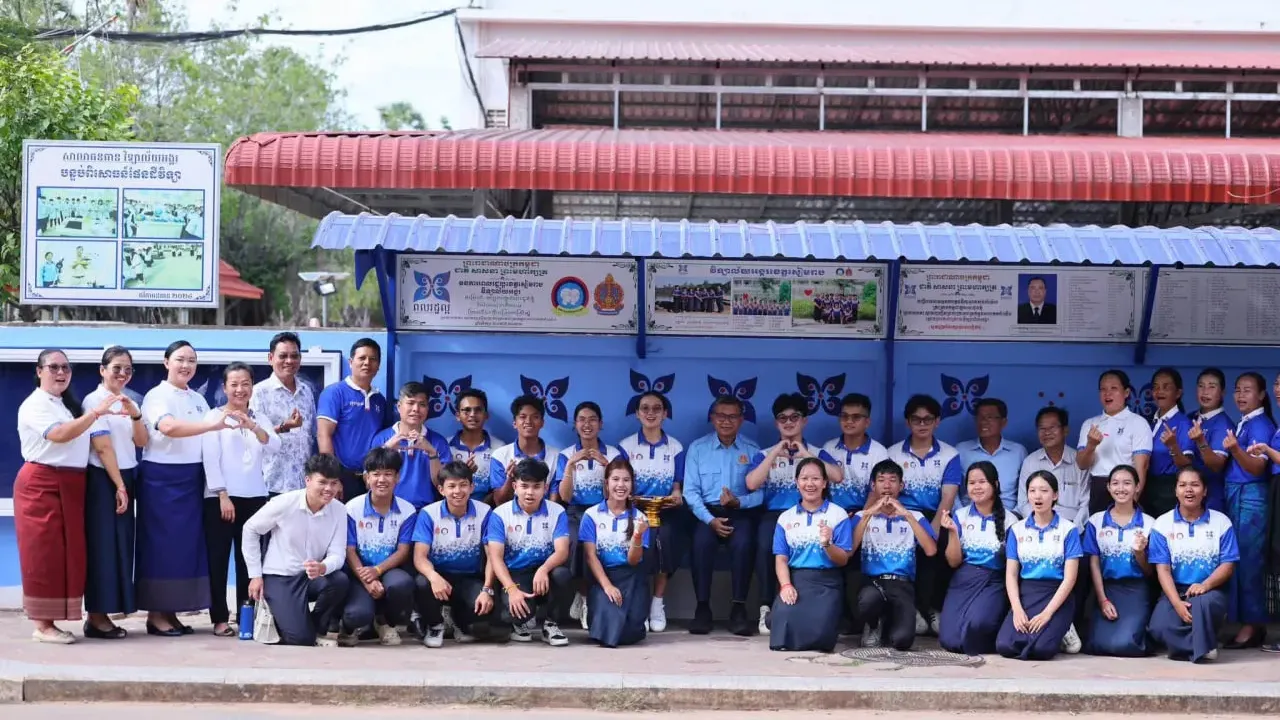 រដ្ឋមន្រ្តី​អប់រំ ​៖​ ការ​រៀនសូត្រ​តាមរយៈ​ការ​អនុវត្ត​គម្រោង​ ​ផ្តល់​ឱកាស​ឱ្យ​យុវជន​ស្វែងយល់​ពី​បញ្ហា​ក្នុង​មូលដ្ឋាន ​និង​អនុវត្ត​ការងារ​ជាក់ស្តែង​