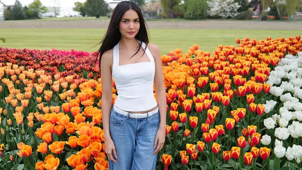 រឿន ណាត បង្អួតសម្រស់កណ្ដាលសួនផ្កាទូលីព នៅតែស្អាតមិនប្រែ