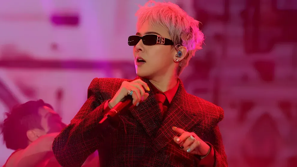 G-Dragon គិតគូរដល់បុគ្គលិក ទិញអាផាតមិនជូនជាកាដូ ព្រមទាំងបង្កើតមូលនិធិលើកកម្ពស់ការងារក្នុងវិស័យកម្សាន្ត