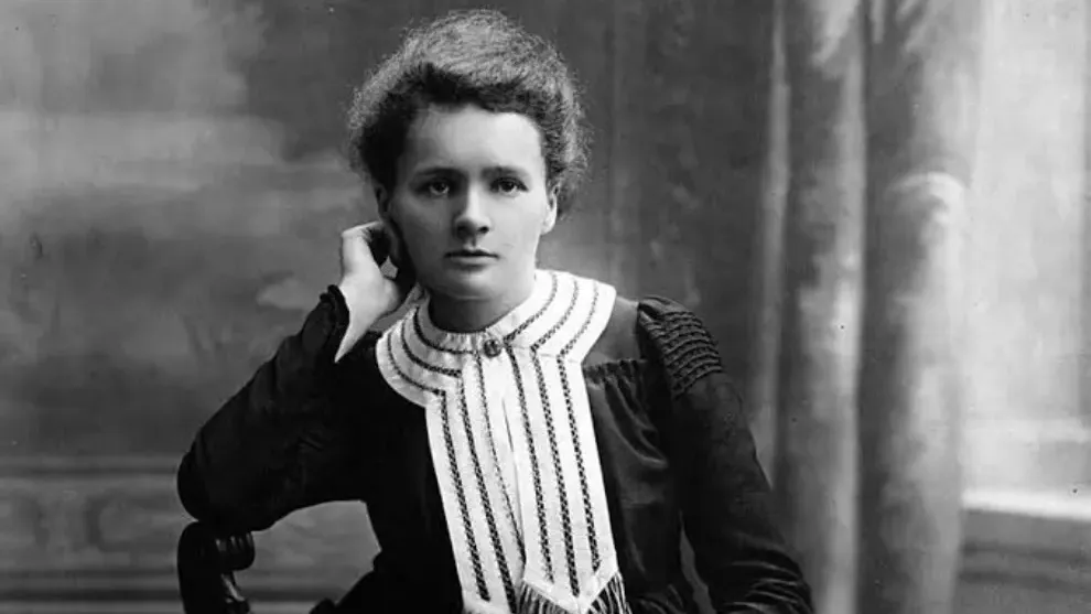 Marie Curie ស្រ្តី និងបុគ្គលតែម្នាក់គត់ដែលទទួលបានពានរង្វាន់ណូបែលក្នុងវិស័យវិទ្យាសាស្រ្ត ២ ផ្នែកផ្សេងគ្នា