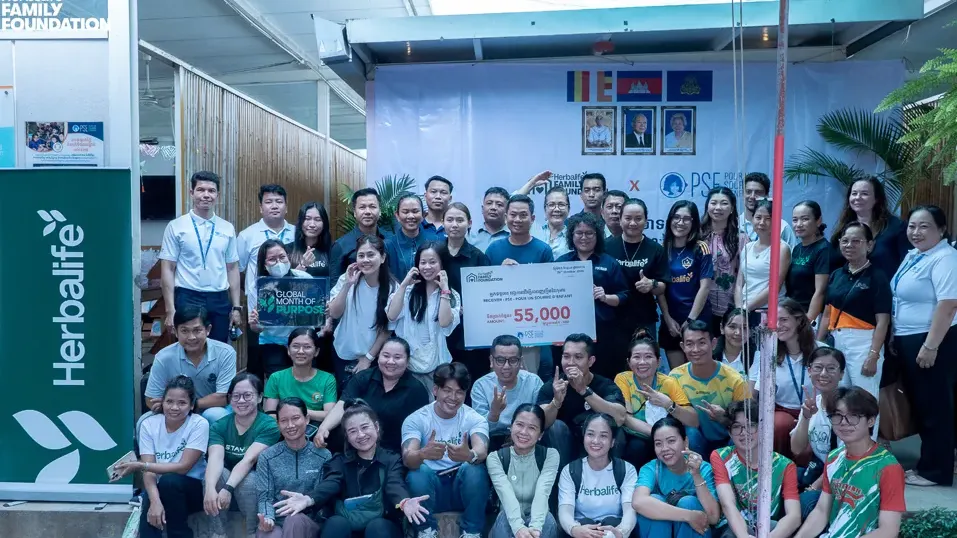 មូលនិធិគ្រួសារ Herbalife (HFF) បន្តភាពជាដៃគូជាមួយអង្គការដើម្បីស្នាមញញឹមនៃកុមារ (PSE) នៅប្រទេសកម្ពុជា