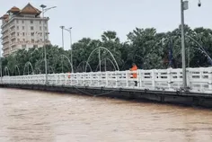 អាជ្ញាធរណែ - Thumbnail