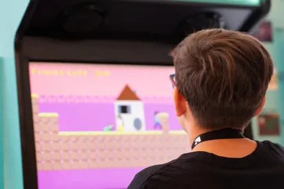 ឱកាសរបស់យុវជនឆ្នើមលើវិស័យបច្ចេកវិទ្យា និង​ការ​បង្កើតហ្គេម ដើម្បីឈ្នះអាហារូបករណ៍ ១ម៉ឺនដុល្លារ ពីកម្មវិធីប្រកួតបង្កើតហ្គេមកម្រិតអន្តរជាតិ