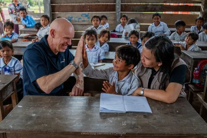 ខួប៥៦ឆ្នាំ នៃបេសកកម្មមនុស្សធម៌នៅកម្ពុជា របស់អង្គការទស្សនៈពិភពលោកអន្តរជាតិ "ឆ្នាំនៃការដឹងគុណ ភាពធន់ និងក្តីសង្ឃឹម"