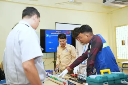 ជំនាញ​វិស្វកម្ម​អគ្គិសនី​ ​៖ ​ជម្រើស​សិក្សា​ដ៏​មាន​សក្តានុពល ​ជាមួយ​ទីផ្សារ​ការងារ​ធំ​ទូលាយ​