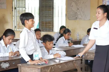 ការ​បៀតបៀន​ផ្លូវចិត្ត​ ​មាក់ងាយ ​(​Bullying​)​ ​ក្រសួង​អប់រំ​ ​ហាម​ឃាត់ដាច់ខាត​នៅ​តាម​សាលារៀន​រដ្ឋ​ ​និង​ឯកជន​