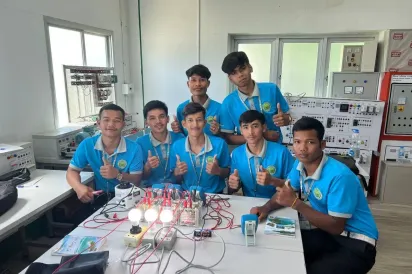 អាហារូបករណ៍​ ​ថ្នាក់​បរិញ្ញាបត្រ​រង​ និង​ថ្នាក់​បរិញ្ញាបត្រ ​២១០​កន្លែង​ ​នៅ​វិទ្យាស្ថាន​បច្ចេកវិទ្យា​កំពង់ស្ពឺ​