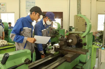 អាហារូបករណ៍​ ​១០០​%​ ​ចំនួន​ ១​ ៨០៨ ​កន្លែង​ ថ្នាក់​សញ្ញាបត្រ​ជាន់ខ្ពស់​បច្ចេកទេស​ ​សម្រាប់​សិស្ស​ទើប​ចប់​បាក់ឌុប​