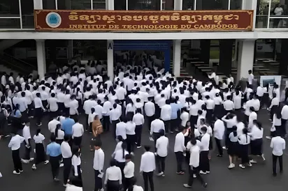 សម្រាប់សិស្សត្រៀមប្រឡងចូលសាកលវិទ្យាល័យ! ក្រសួងអប់រំបើកថ្នាក់បំប៉នវិទ្យាសាស្ត្រឥតគិតថ្លៃ