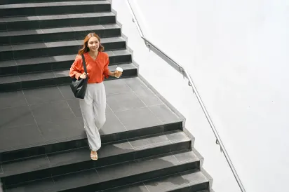 ការដើរឡើងជណ្តើរជាប្រចាំ អាចកាត់បន្ថយហានិភ័យនៃការស្លាប់មុនអាយុរហូតដល់ ២៥% និងការពារជំងឺបេះដូង