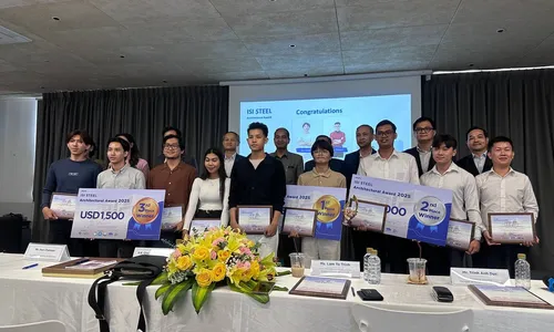 ឯកឧត្តម ហង្ស សុតសំភារ ៖ ស្ថាបត្យករវ័យក្មេង​បច្ចុប្បន្ន មានសមត្ថភាពខ្ពស់ អាចបន្តវេនសម្រាប់ការសាងប្រទេស​ជាតិ ពិសេស​វិស័យស្ថាបត្យកម្ម