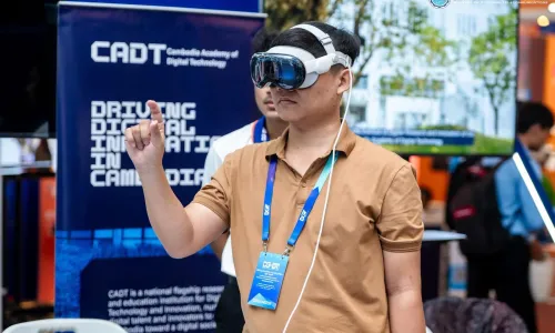 ការកសាងពលរដ្ឋឌីជីថល គន្លឹះឆ្ពោះទៅរកភាពជោគជ័យនៃសេដ្ឋកិច្ច និងសង្គមឌីជីថលនៅកម្ពុជា