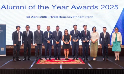 ៣០ឆ្នាំនេះ និស្សិតកម្ពុជា ១ម៉ឺននាក់ទទួលបានអាហារូបករណ៍ទៅ​សិក្សានៅអូស្ត្រាលី