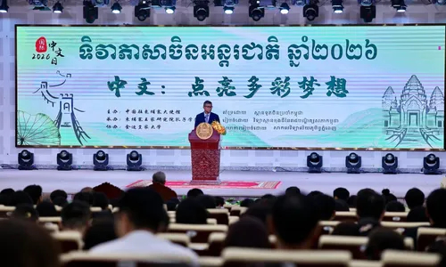 រដ្ឋមន្ត្រីអប់រំ ៖ ភាសាចិនកំពុងរីកដុះដាលខ្លាំងក្នុងប្រព័ន្ធអប់រំកម្ពុជា