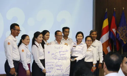 ពង្រឹងវិស័យអប់រំ ៖ សាលារៀនជំនាន់ថ្មី វិទ្យាល័យព្រែកលៀប ចែករំលែកវិធីសាស្រ្តបង្រៀនថ្មី ដល់គ្រូបង្រៀនសាលាដៃគូ