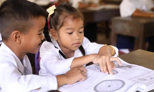 ក្រសួង​អប់រំ ​កំណត់​អាទិភាព​ជួយ​សិស្ស​រៀន​យឺត ​នៅ​កម្រិត​បឋមសិក្សា​ ​តាមរយៈ​កញ្ចប់​សម្ភារៈ​អំណាន ​និង​គណិតវិទ្យា​ថ្នាក់​ដំបូង​
