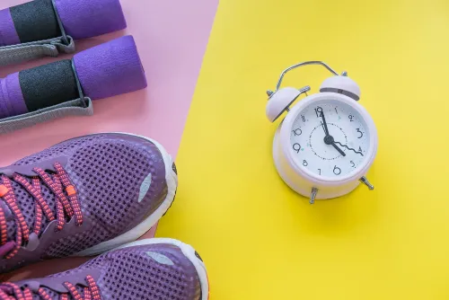 ស្វែងយល់ពីរបៀបដាស់រាងកាយឱ្យត្រឹមត្រូវ មុនចាប់ផ្ដើមហាត់ប្រាណនៅពេលព្រឹក