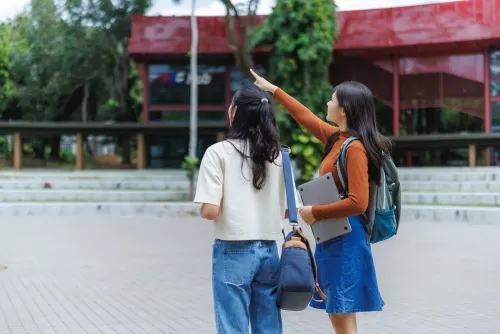 ៧ ​ចំណុច​ ​ដែល​អាណាព្យាបាល​ ​និង​សិស្ស​ត្រូវ​ដឹង​ ​មុន​ឈាន​ជើង​ចូល​មហាវិទ្យាល័យ​