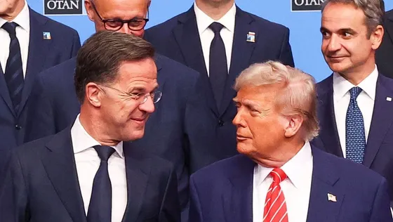 លោក ត្រាំ ហៅ ណាតូ ថា ជាអង្គការកំសាក ក្រោយបដិសេធ ការពារច្រកហ័រមូស - AMS Article Thumbnail