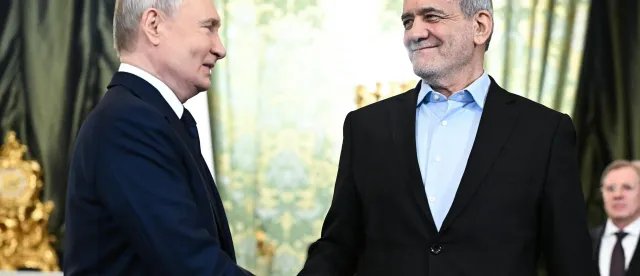 មេដឹកនាំអ៊ីរ៉ង់ ថ្លែងអំណរគុណលោក Putin និងពលរដ្ឋរុស្ស៊ី ដែលតែងគាំទ្រជាពិសេសក្នុងអំឡុងពេលសង្គ្រាម - AMS Article Thumbnail