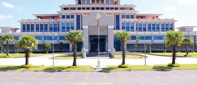 ប្រព័ន្ធធនាគារនៅកម្ពុជានៅតែមានភាពធន់ និងរឹងមាំ - AMS Article Thumbnail