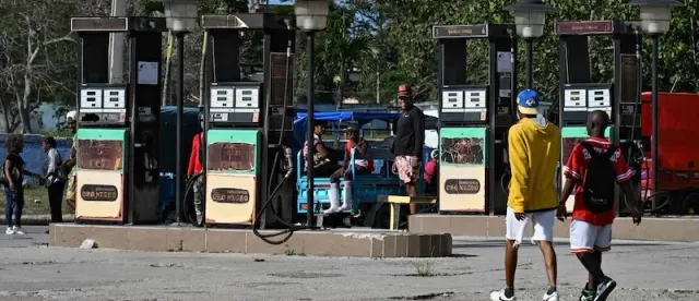 គុយបានឹងទទួលបានការផ្គត់ផ្គង់ប្រេងពីរុស្ស៊ីជាលើកដំបូង ចាប់តាំងពីអាម៉េរិកបិទខ្ទប់មិនឱ្យមានប្រេងចូលតាំងពីខែមករា - AMS Article Thumbnail