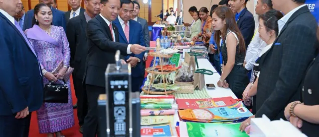 SME កម្ពុជា មានសក្ដានុពល ប៉ុន្តែមិនទាន់រឹងមាំពេញលេញក្នុងការប្រកួតប្រជែងពីគុណភាព - AMS Article Thumbnail