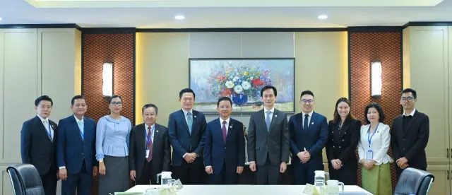 កម្ពុជា - សិង្ហបុរី រួមគ្នាការពារកម្មសិទ្ធិឧស្សាហកម្ម​ និងកម្មសិទ្ធិបញ្ញានៅកម្ពុជា - AMS Article Thumbnail