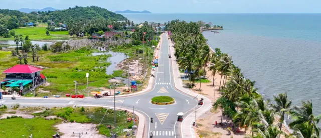 ខេត្តជាប់​ឆ្នេរ​សមុទ្រ​កម្ពុជា ទទួល​គម្រោង​វិនិយោគ​ចំនួន ​២០ ក្នុងរយៈពេល ៣ ខែ ដើមឆ្នាំនេះ​ - AMS Article Thumbnail