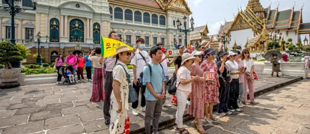 ភ្ញៀវទេសចរបរទេសទៅលេងថៃ ធ្លាក់ចុះក្នុងរយៈពេល ៤ ខែដំបូង ឆ្នាំ ២០២៦ - AMS Article Thumbnail