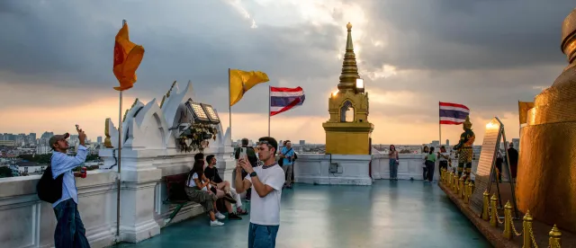 ថៃ បញ្ចេញកញ្ចប់ថវិកាជាង ៧០ លានដុល្លារ ដើម្បីស្តារវិស័យទេសចរណ៍ដែលកំពុងដាំក្បាលចុះ - AMS Article Thumbnail