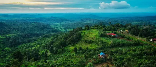 ភូមិភាគ​ឦសាន​កម្ពុជា​ទាក់ទាញ​គម្រោង​វិនិយោគ​ ​៧២​ ​ក្នុង​ទុន​ ​២.៦៥​ ​ពាន់​លាន​ដុល្លារ​ - AMS Article Thumbnail