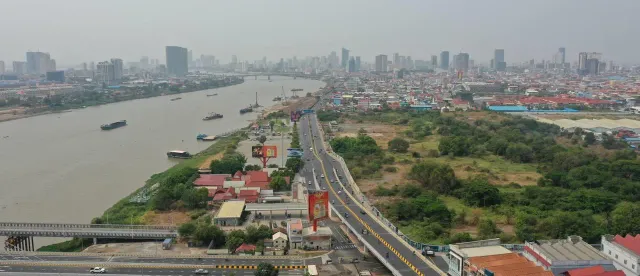 ស្វែងយល់ពីតម្លៃដីធ្លីនៅតាមតំបន់​នានា​ក្នុង​ខណ្ឌឫស្សីកែវ ក្នុងឆមាសទី១ ឆ្នាំ២០២៦​ - AMS Article Thumbnail