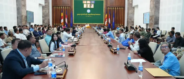ក្រសួង​ដែនដី​ដោះស្រាយបញ្ចប់ វិវាទដីធ្លី ​ចំនួន ​៣ ទីតាំង ​ក្នុង​ខេត្ត​ព្រះសីហនុ ដោយ​ជោគជ័យ - AMS Article Thumbnail